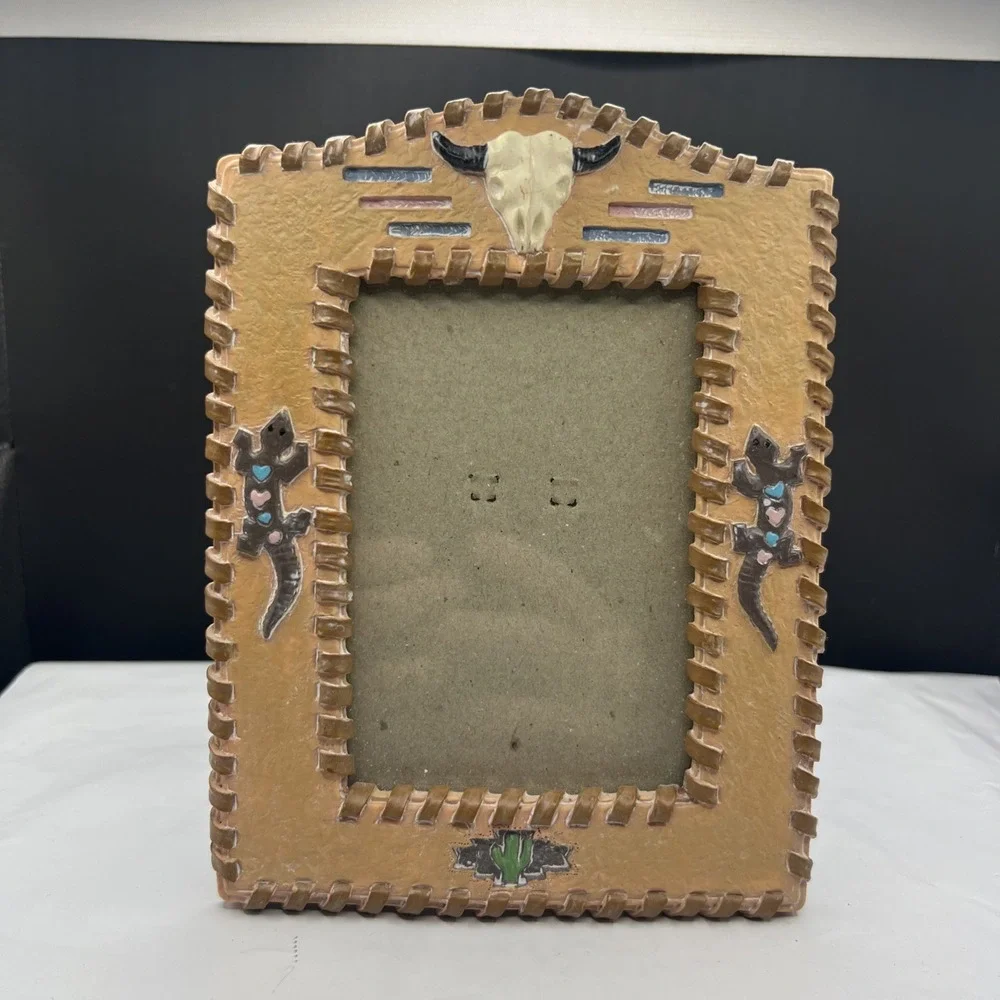 Southwestern Resin 3.5x5 Photo Frame Steer Skull Lizards Freestanding Portrait